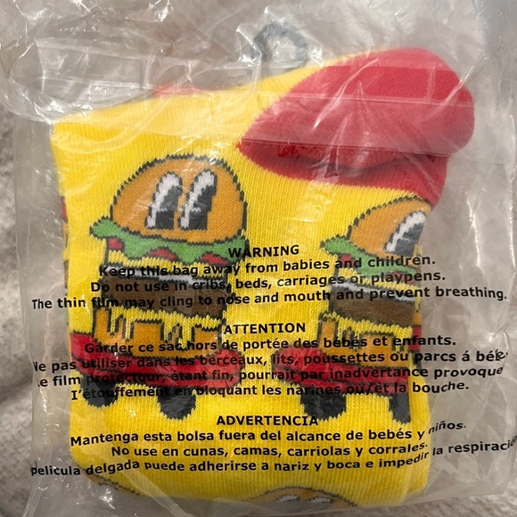 NWT Skateboarding Cheeseburger Socks - Picture 3 of 3